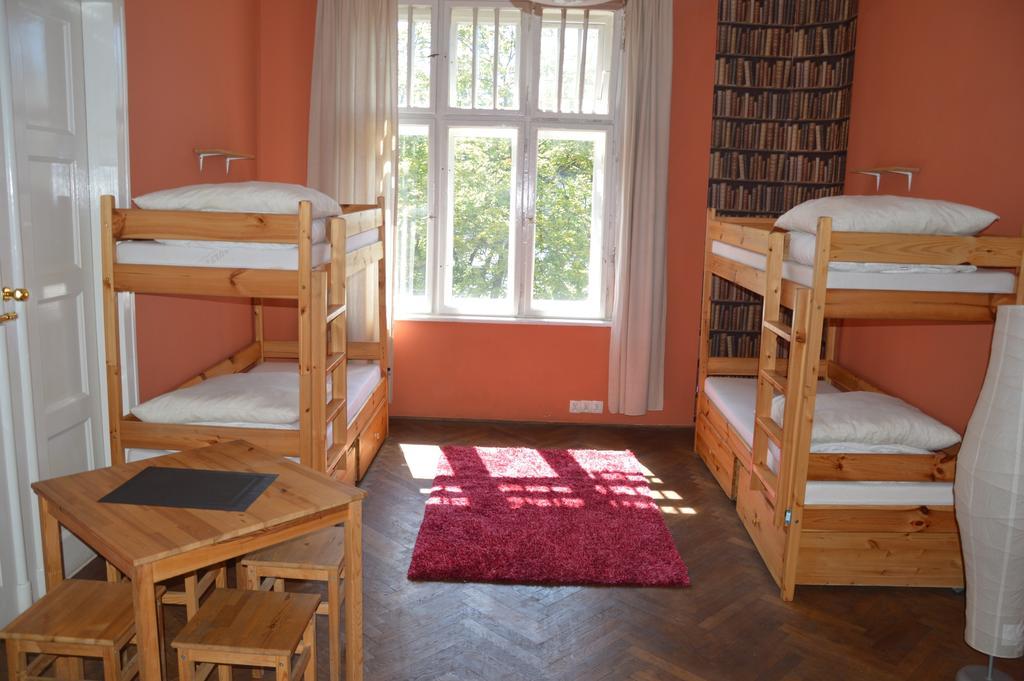 Old Walls Hostel Краков Номер фото